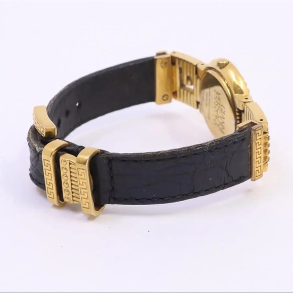 Versace 14k Gold Plated Watch AMAZING!! - Picture 4 of 9